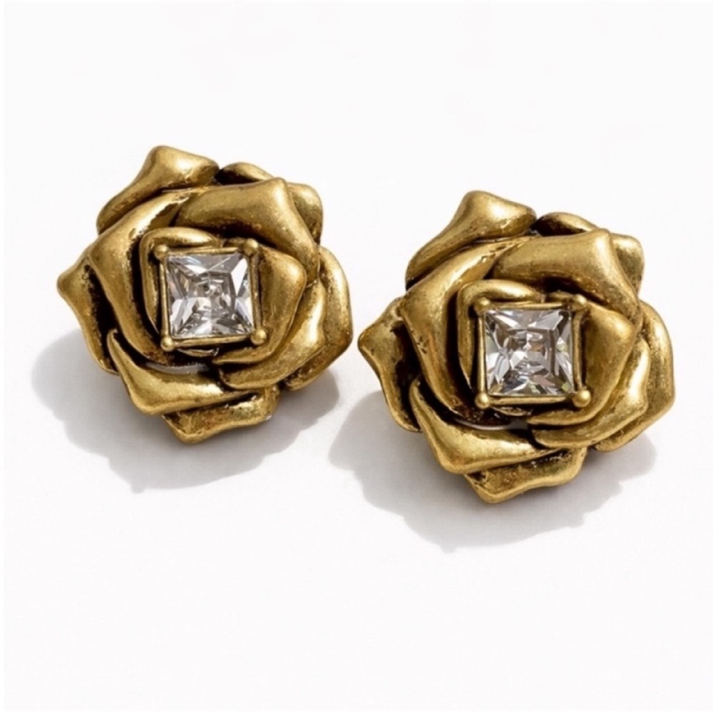 New! Gold Rose Statement Post Earrings (3031) NWOT